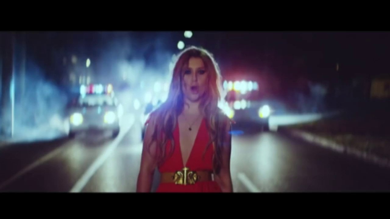 Ella Henderson reveals all about her debut sing...