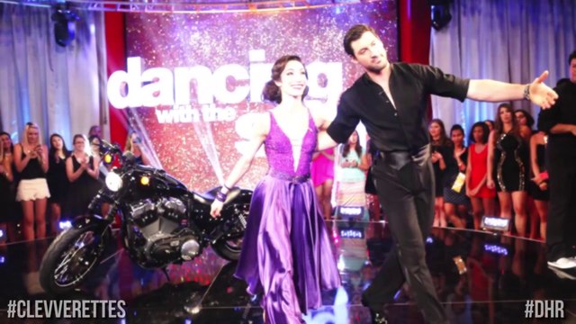 Justin Bieber & Selena Gomez BACK TOGETHER! & Jennifer Lopez's World Cup Performance (DHR)