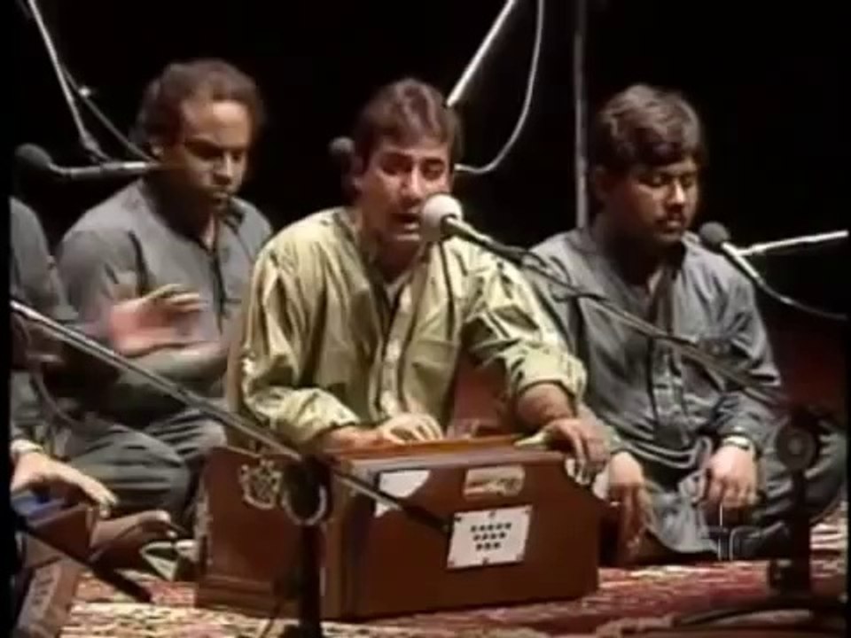 Haq Ali Ali Ali Maula Ali Ali [Live in Brazil 1994] - Nusrat Fateh Ali Khan