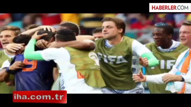 İspanya-Hollanda Maçının Özeti ve Maçın Geniş Özeti