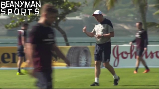 World Cup 2014 - Roy Hodgson 'Would Be Nice If Other Players Took Pressure Off Wayne Rooney'