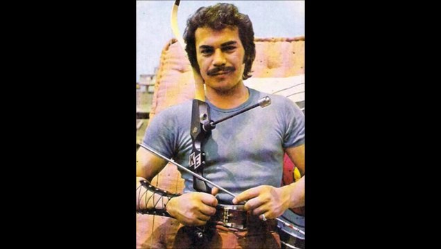 ORHAN GENCEBAY - NEYİ DEĞİŞTİRDİK Kİ