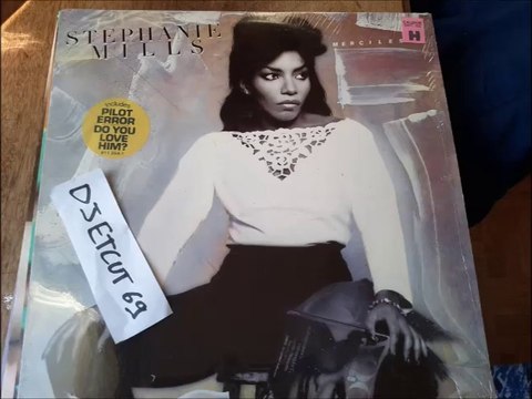 STEPHANIE MILLS -NEVER GET ENOUGH OF YOU (RIP ETCUT)CASABLANCA REC 83