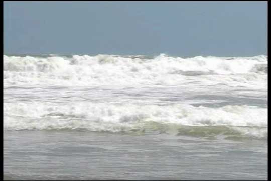 Dunya news-Cyclon Nanauk weakens, rain likely in coastal areas