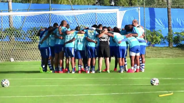 فرنسا تبدأ مهمة محو فضيحة جنوب افريقيا 2010 بمواجهة هندوراس