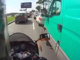 Les vidéos les plus drôle et dingue de juin : compil de FAILS, de sport, de trucs de fou!