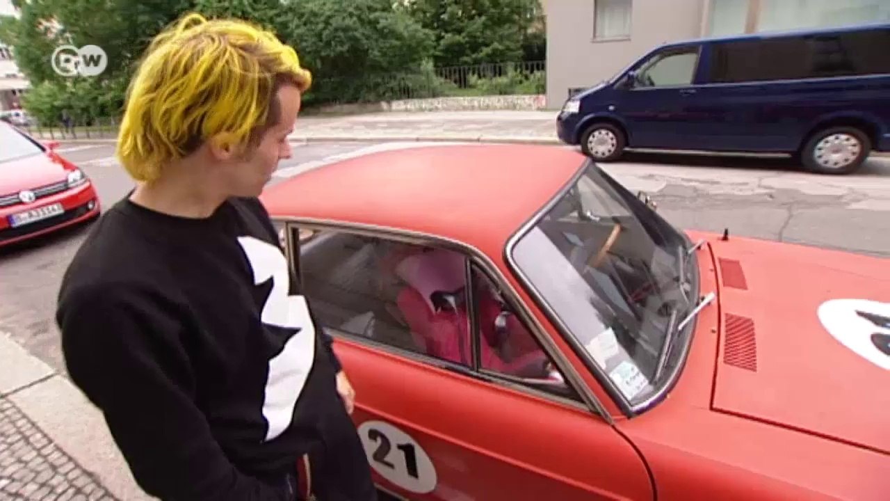 Bonaparte - The electro-punk circus | PopXport