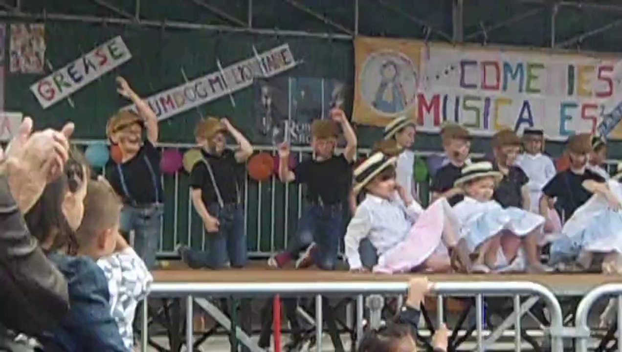 kermesse Lucas moyenne grande section "Mary poppins"