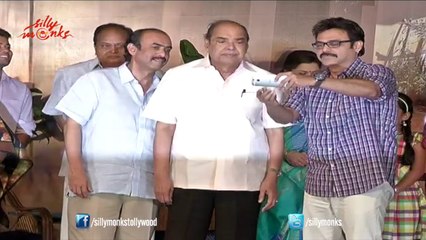 Clicking Selfie - Venky, Suresh, Ramanaidu -  Funny Video