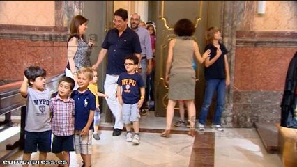 Niños viajan al siglo XVIII en la visita al Supremo