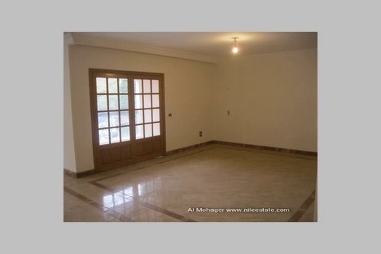 شقة للإيجار قانون جديد بمصر الجديدة أرض الجولف 300م