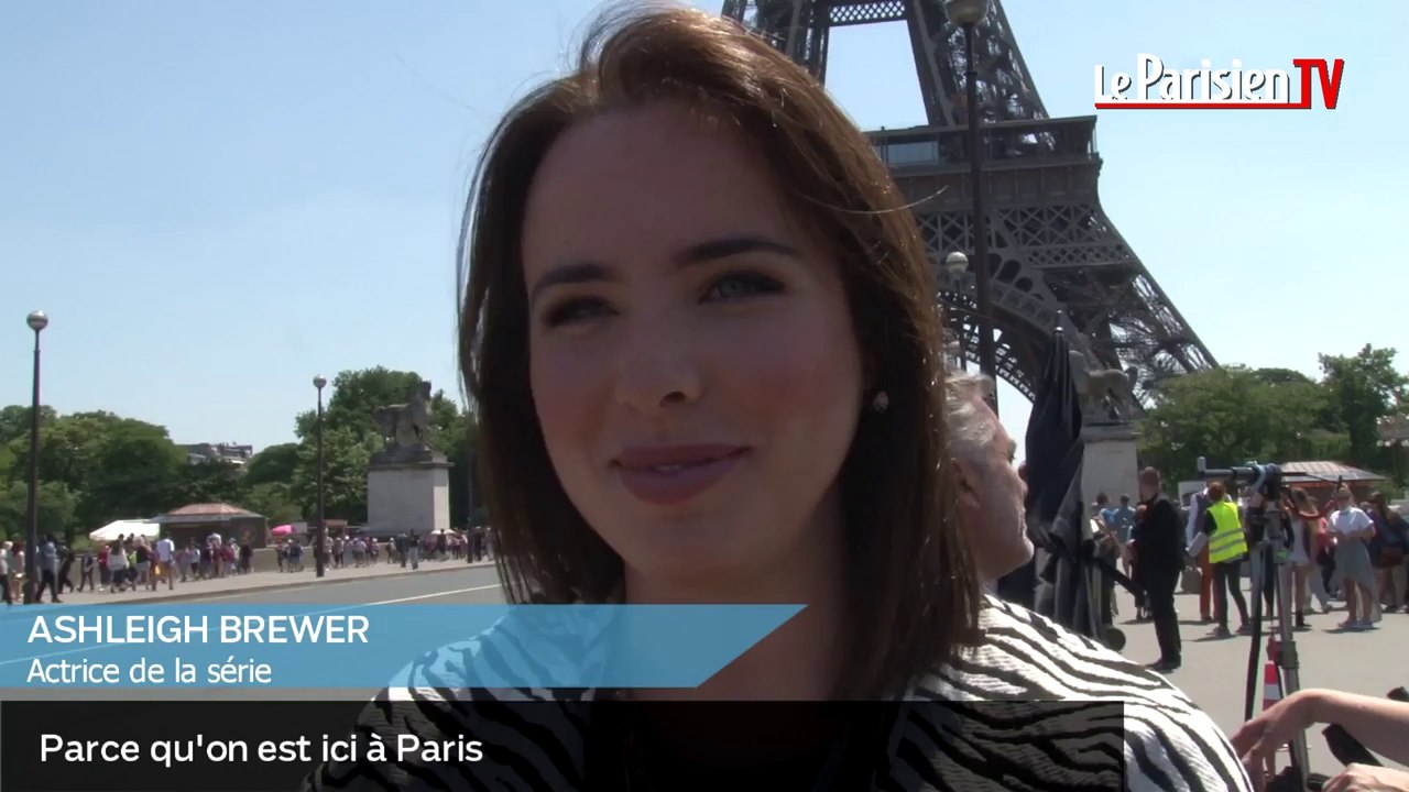 A Paris, sur le tournage de la série "Amour, gloire et beauté"
