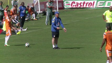Mondial-2014: les titulaires du Brésil jouent à saute-mouton