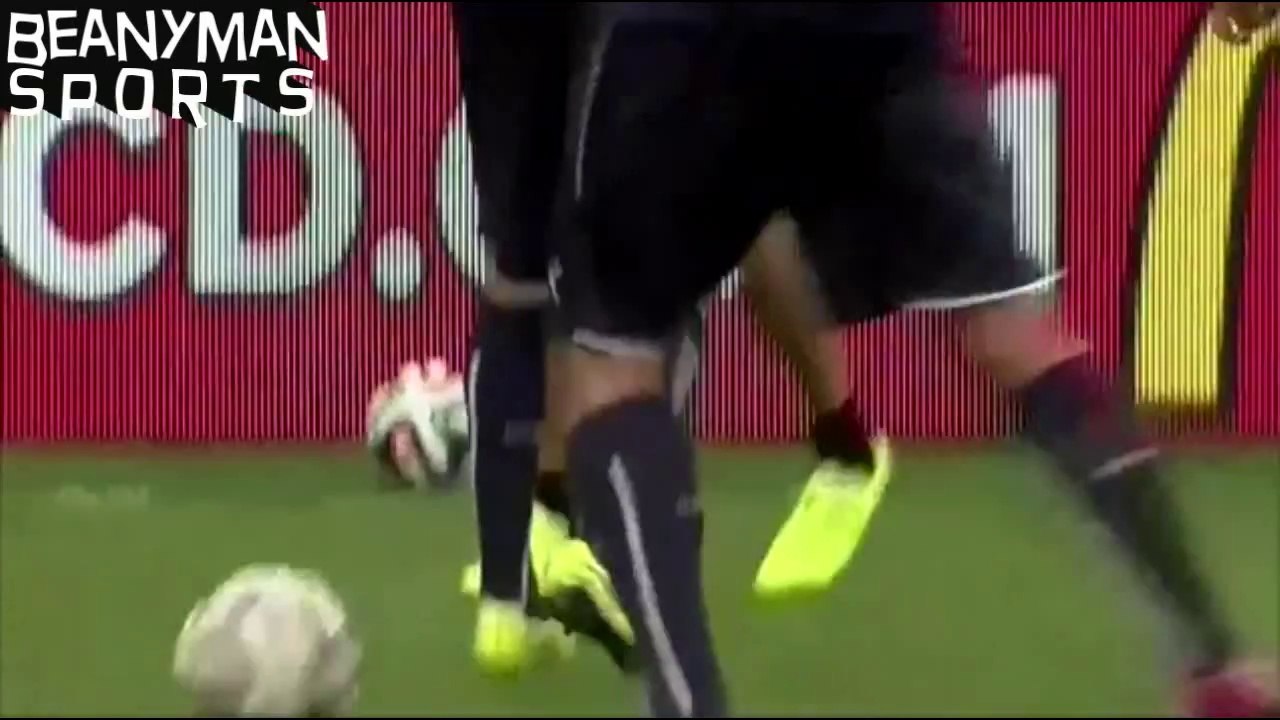 World Cup 2014 - Italy Training - Andrea Pirlo Leads Nutmegging Of Aquilani