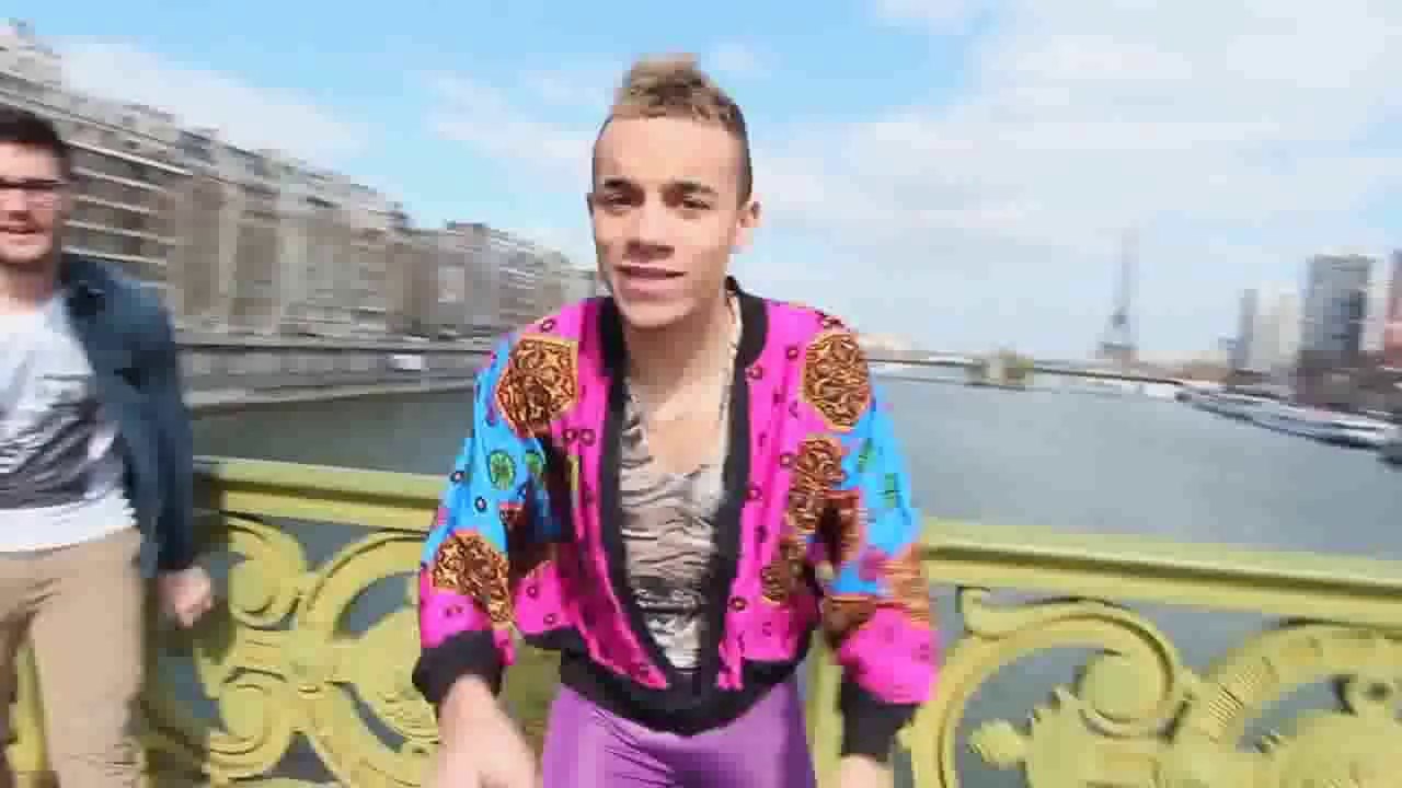 Comme une merde (feat. Mister V) - cyprien