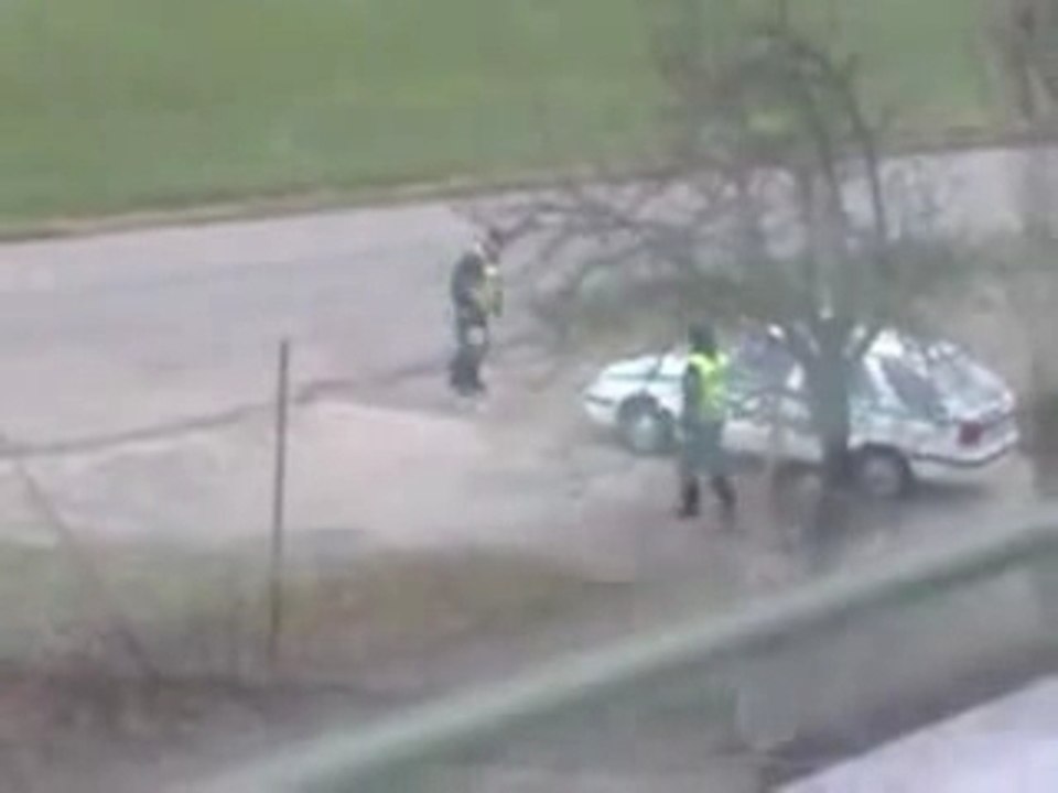 Police-tcheque-action