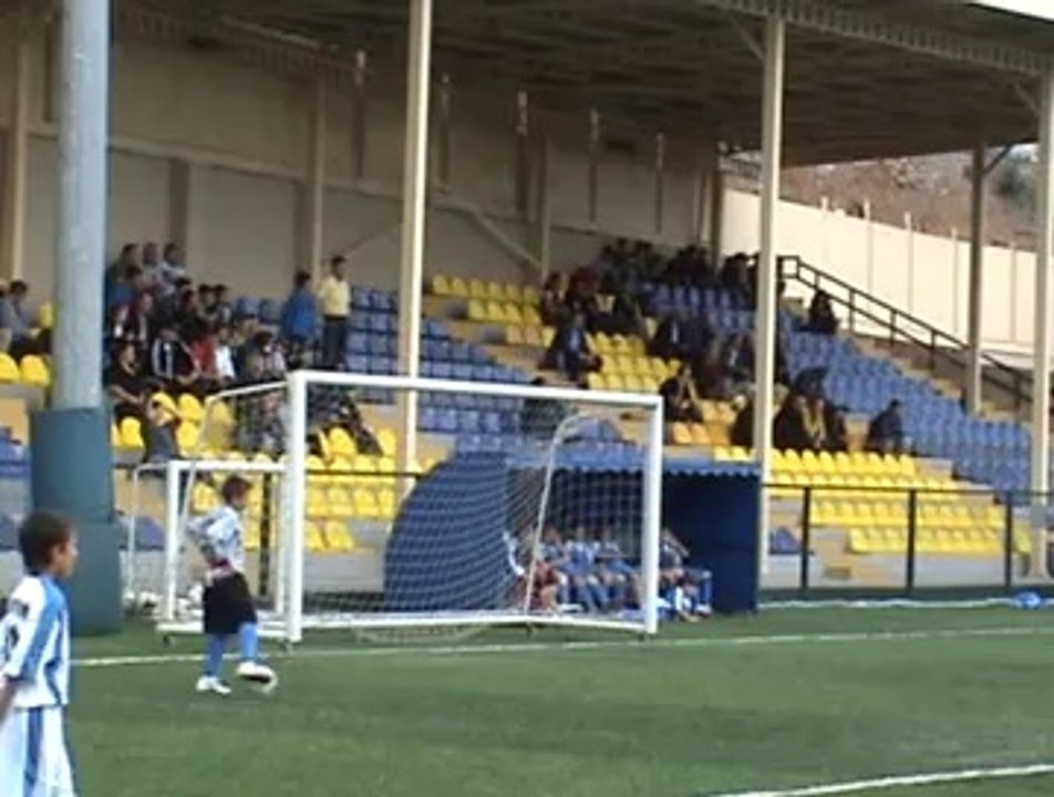 EZİNE YILDIRIMSPOR-FENERBAHÇE 2003-2004-2005 DOĞUM MAÇI.1.DEVRE.VCD