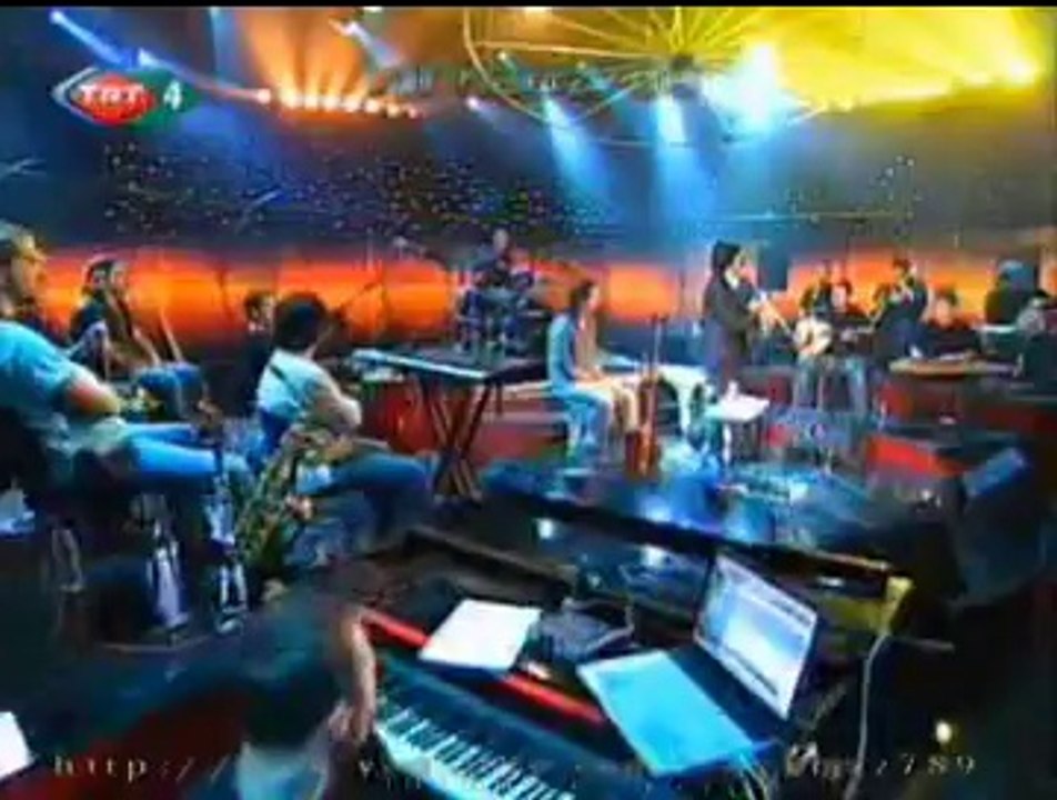 Serkan ÇAĞRI (Klarnet)-Siyah Perçemini Dökmüş Yüzüne (Sözsüz-Enstrumantal)