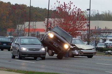 Car Crashes Compilation - June 2014