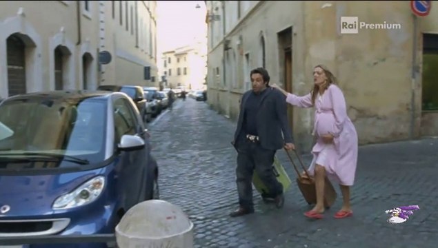 L'inizio della seconda serie di Ho sposato uno Sbirro : Stella partorisce due gemelline