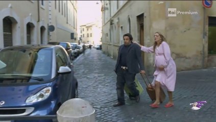 L'inizio della seconda serie di "Ho sposato uno Sbirro": Stella partorisce due gemelline