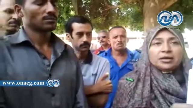 إضراب العشرات من العاملين المؤقتين بمستشفى قنا العام عن العمل للمطالبة بالتثبيت