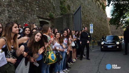 Kim and Kanye's 'classy' wedding photos released