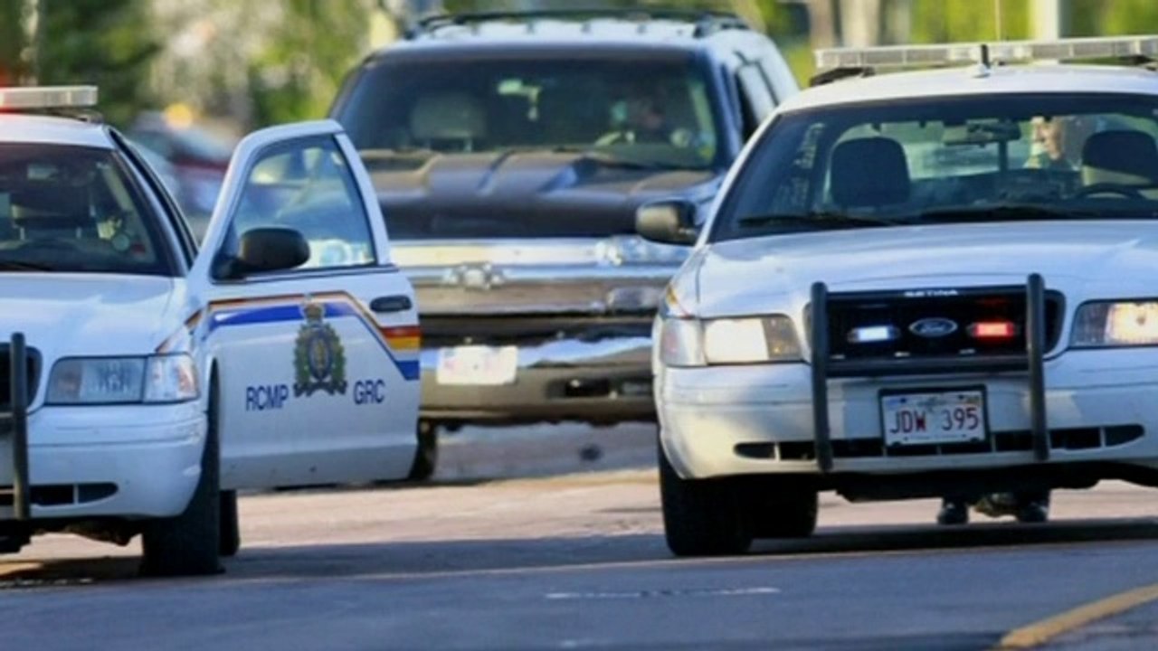 Police killed in Canada shooting