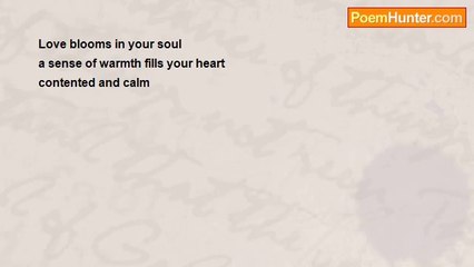 Tracey TEE - In Love (senryu)