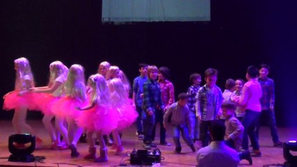 Mike's School of Dance - Barbie girl choreography @ Sala Consiliului Judetean Buzau, 20.12.2013