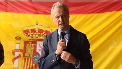 Morenés visita a las tropas en África