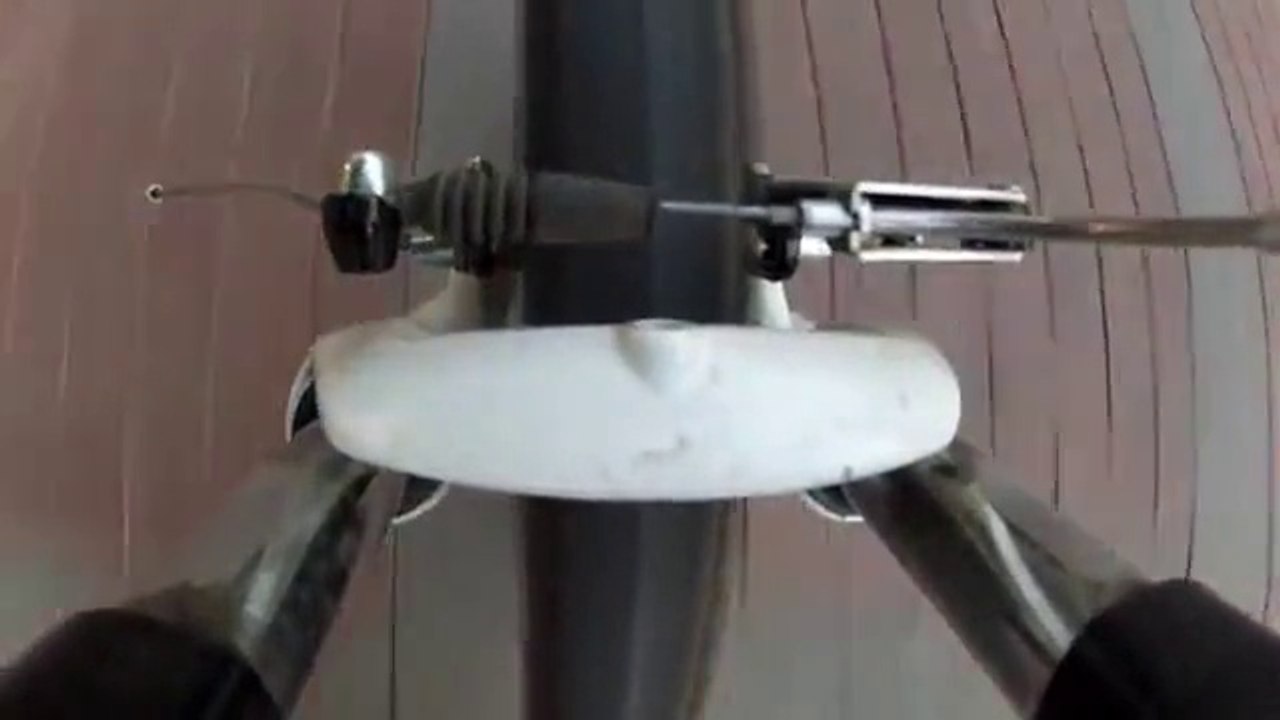 Frenleri Bırakıp Yokuş Aşağı İnerken Hissedilen