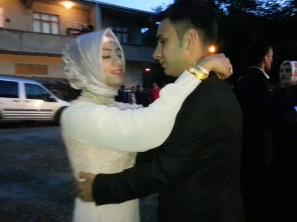Havva & Turgut dans