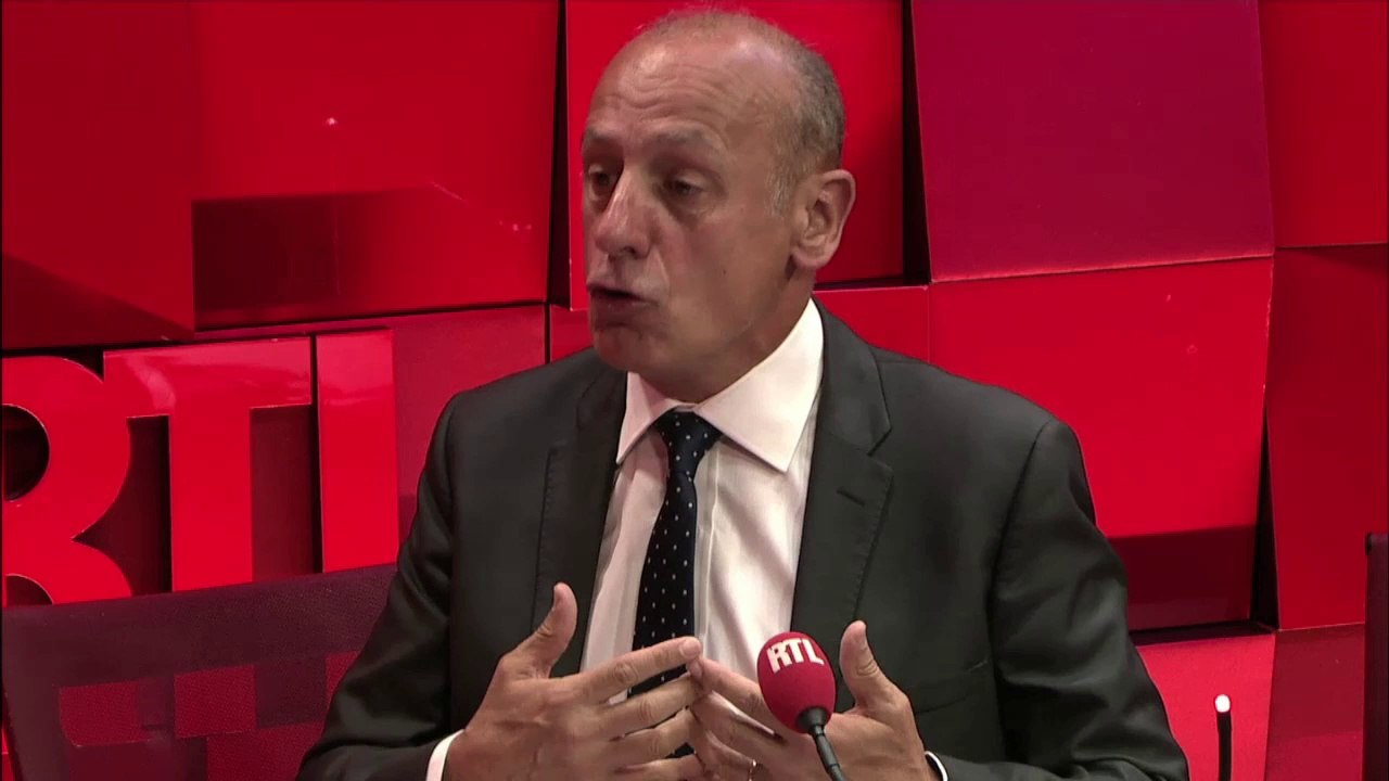 Jean-Michel Aphatie : "La présence de militaires algériens le 14 juillet ne prête pas à polémique"