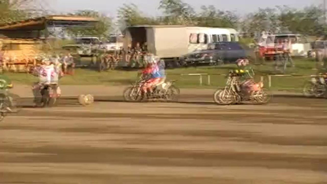 14.06.2014 года с.Октябрьское "Спутник"-"Колос" 2 период