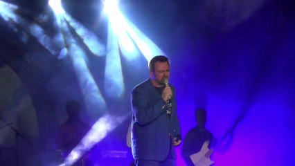 Horia Brenciu & HB Orchestra - Septembrie, Luni @ Sala Sporturilor Buzau, 22.12.2013