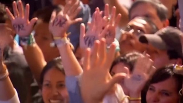 Santos re-elected in Colombian poll