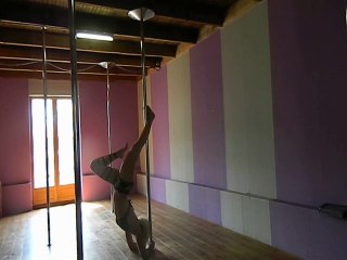 Headstand + Butterfly extended + Pyramid + Western Flag + Flamand rose en doublette