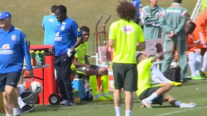 Brésil - Le petit tacle de Scolari sur Daniel Alves