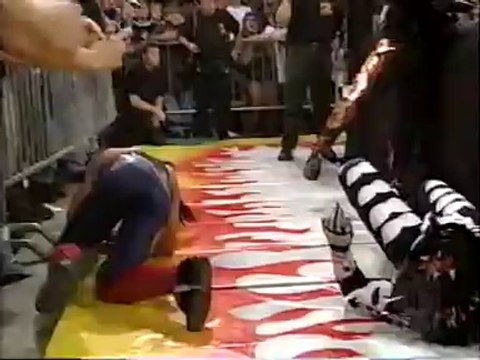 La Parka, Damien & Ciclope vs Hector Garza, Super Calo & Juventud Guerrera (WCW Nitro 05.26.1997)