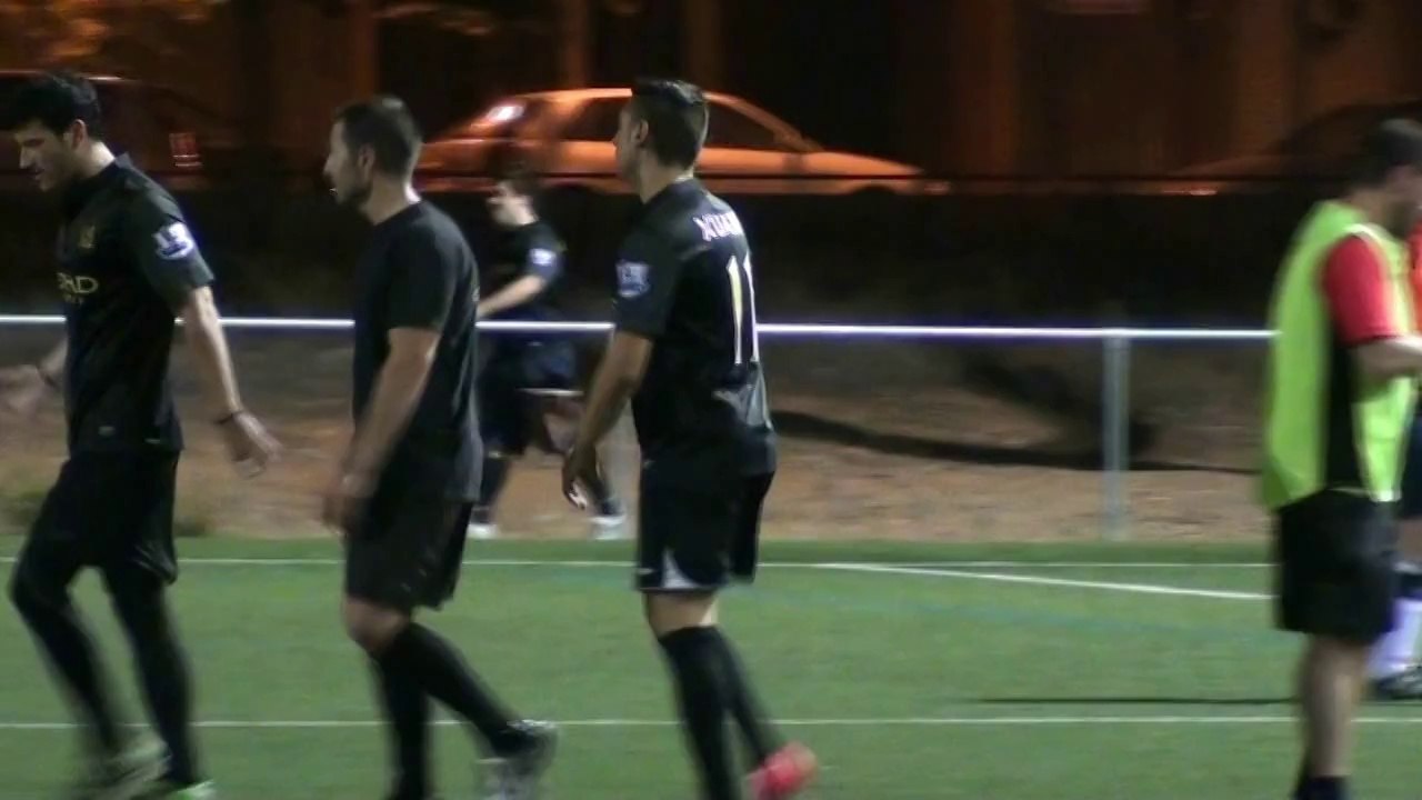 VM J26: Casco Antic 3-1 Minipop