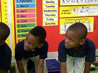 Младенец учит школьников сочувствию