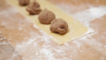Short Rib Ravioli - Chef Jason Neroni - Hanging with Harris - Small Screen