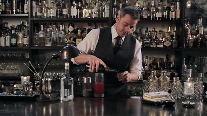 How to Carbonate and Bottle a Cocktail - Ruban Bleu #2 - Raising the Bar with Jamie Boudreau