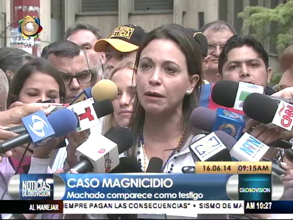 María Corina Machado llega al MP