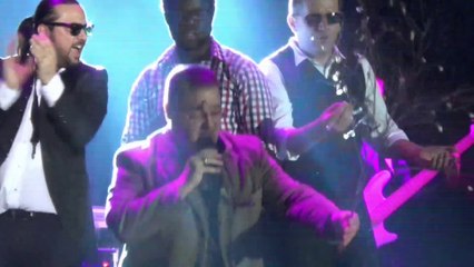 Horia Brenciu & HB Orchestra - Potpuriu @ Sala Sporturilor, Buzau, 22.12.2013