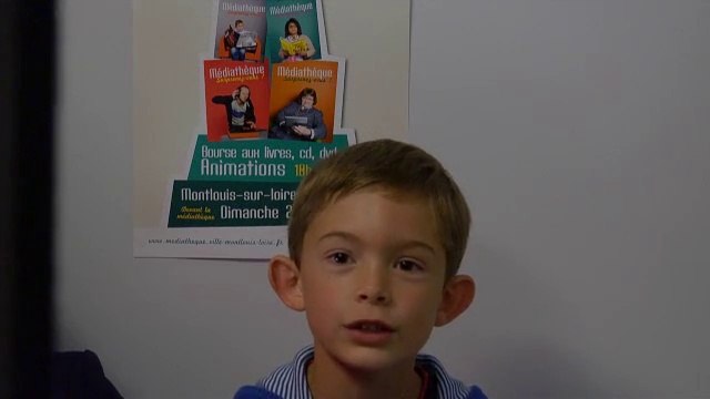 Vidéomaton des un an de la médiathèque de Montlouis