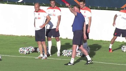 Holland train ahead of Australia clash