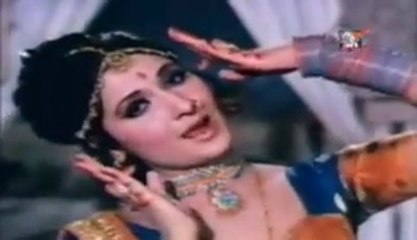 Dunya Kab Chup Rehti Hy.. Noor Jahan.. (Pehli Nazar)