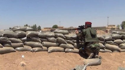 Face à face entre armée kurde et djihadistes près de Mossoul